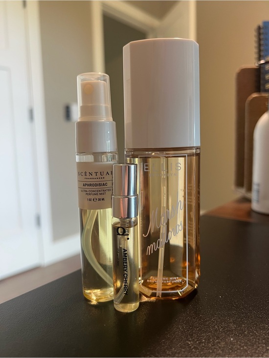 Ellis Brooklyn Other - Fragrance bundle (Ellis Brooklyn, dossier, Scentual Fragrances)